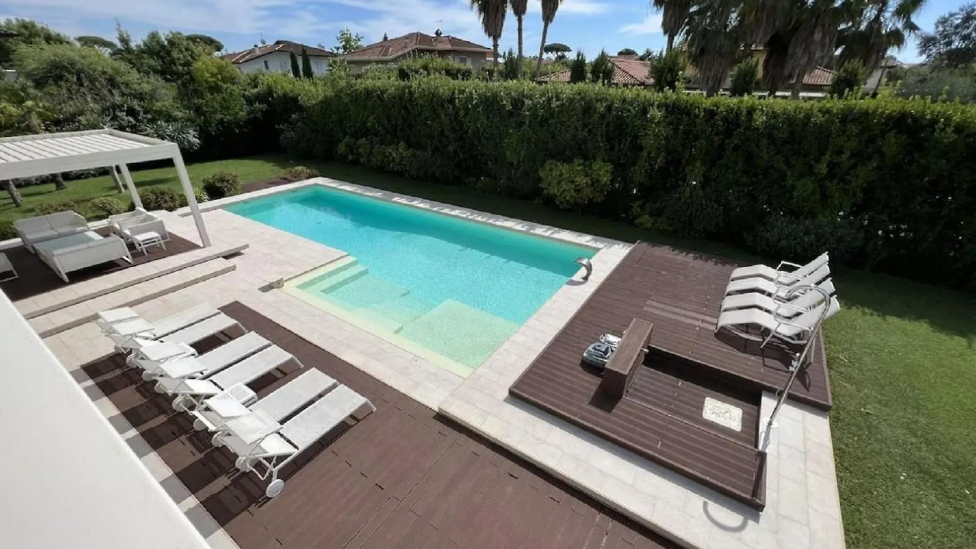 Casa With Private Pool - Forte Dei Marmi Querceta 0*,  Italy